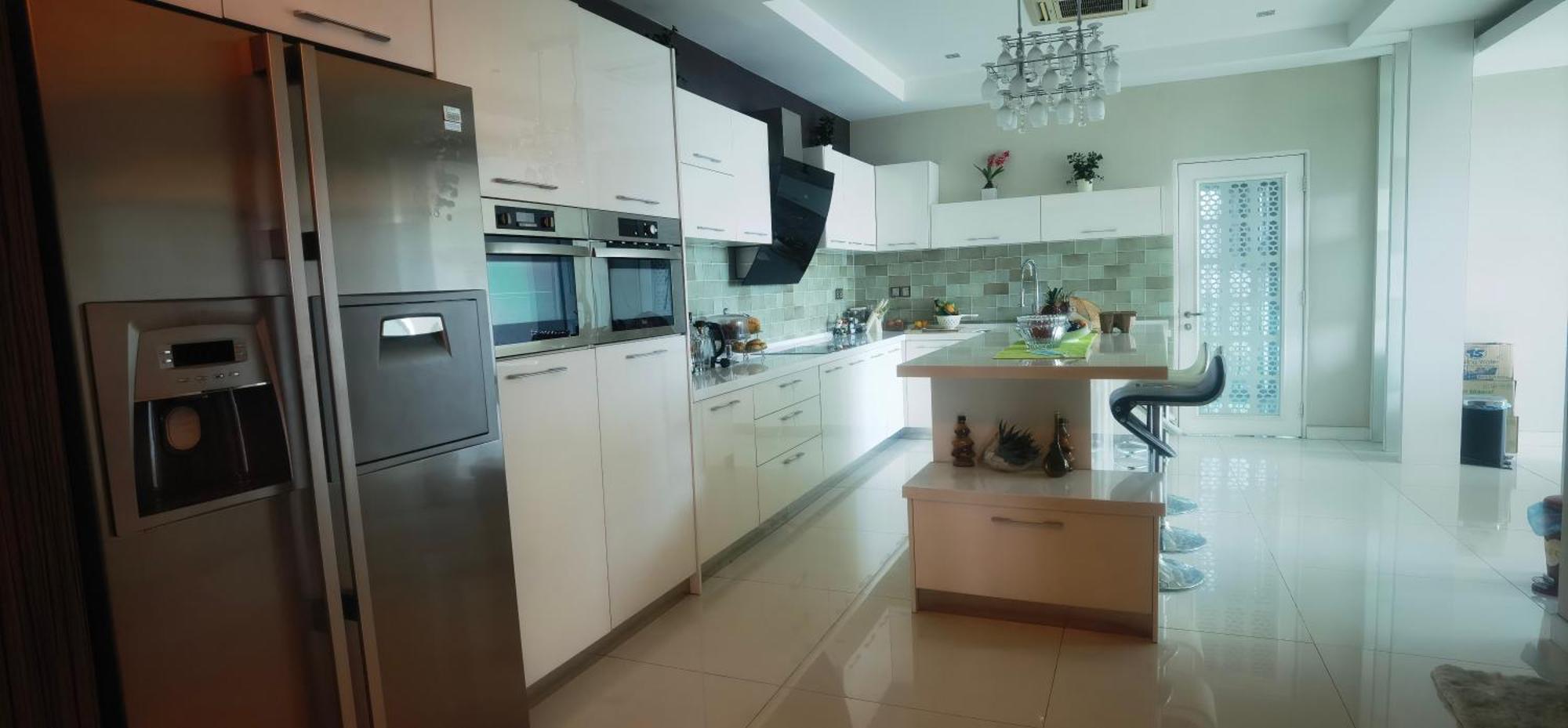 Pangsapuri Kinta Riverfront Penthouse *