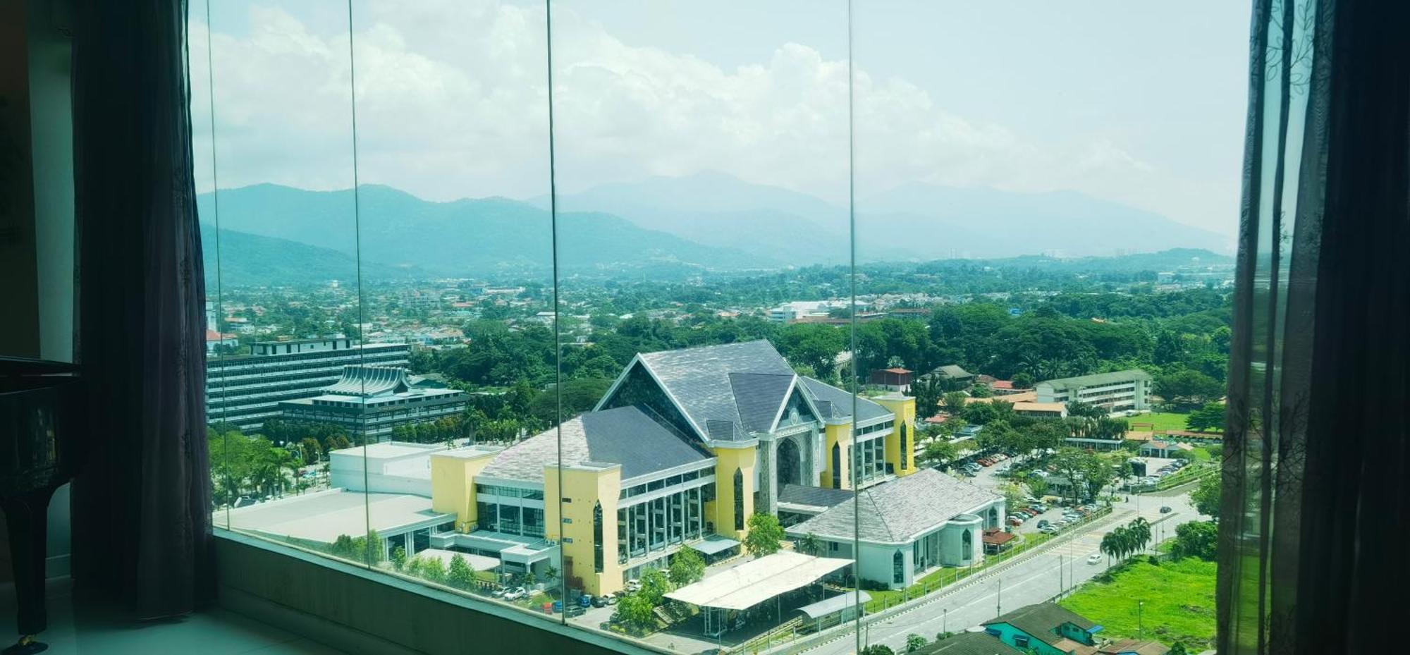 Pangsapuri Kinta Riverfront Penthouse Ipoh