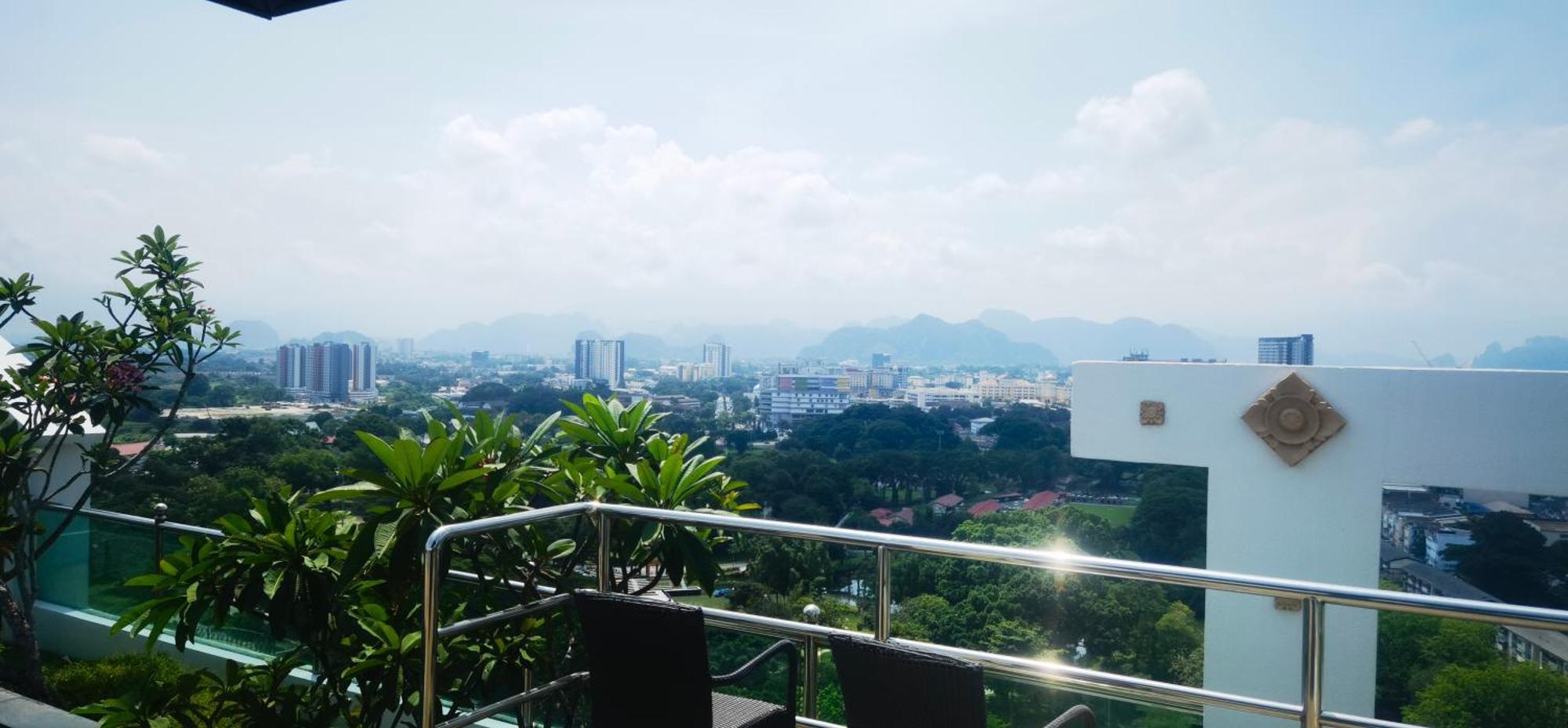 Kinta Riverfront Penthouse